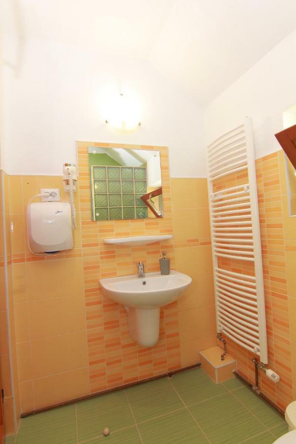 Raza Soarelui Apartment Sovata Luaran gambar